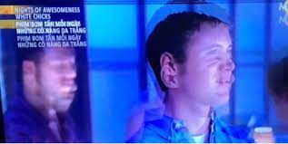 Tivi Bị Chồng Ảnh Hai Hình Nhấp Nháy