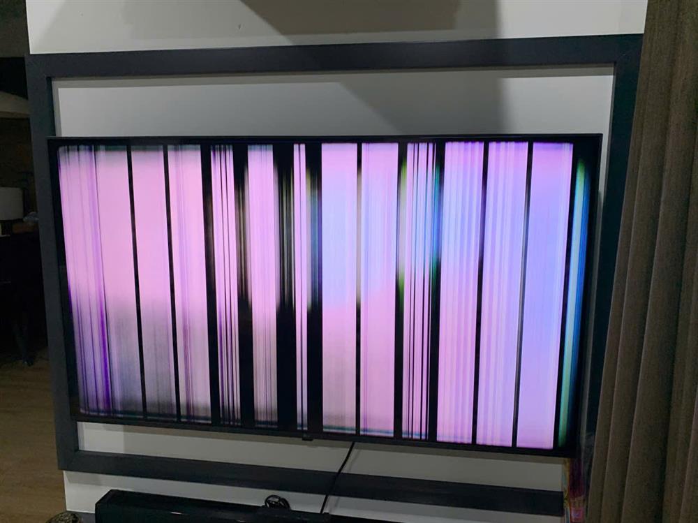 Dấu hiệu cần thay màn hình tivi Sony